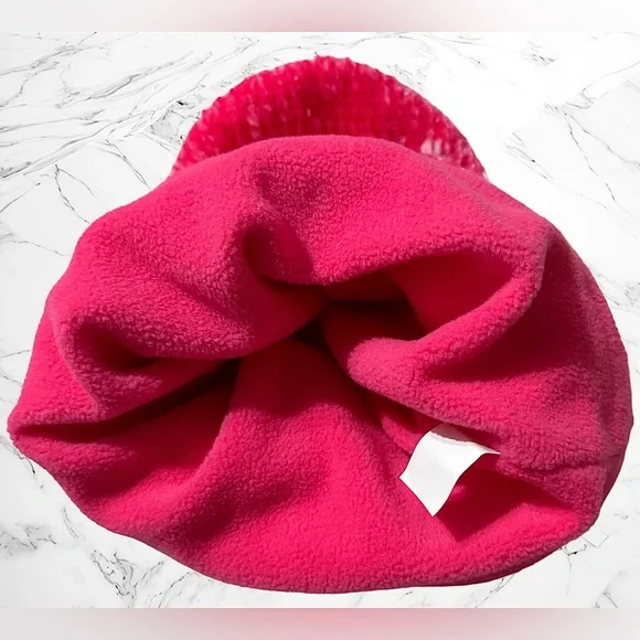 2 Women’s Knitted Pom Pom Beanie Hats - Picture 5 of 5